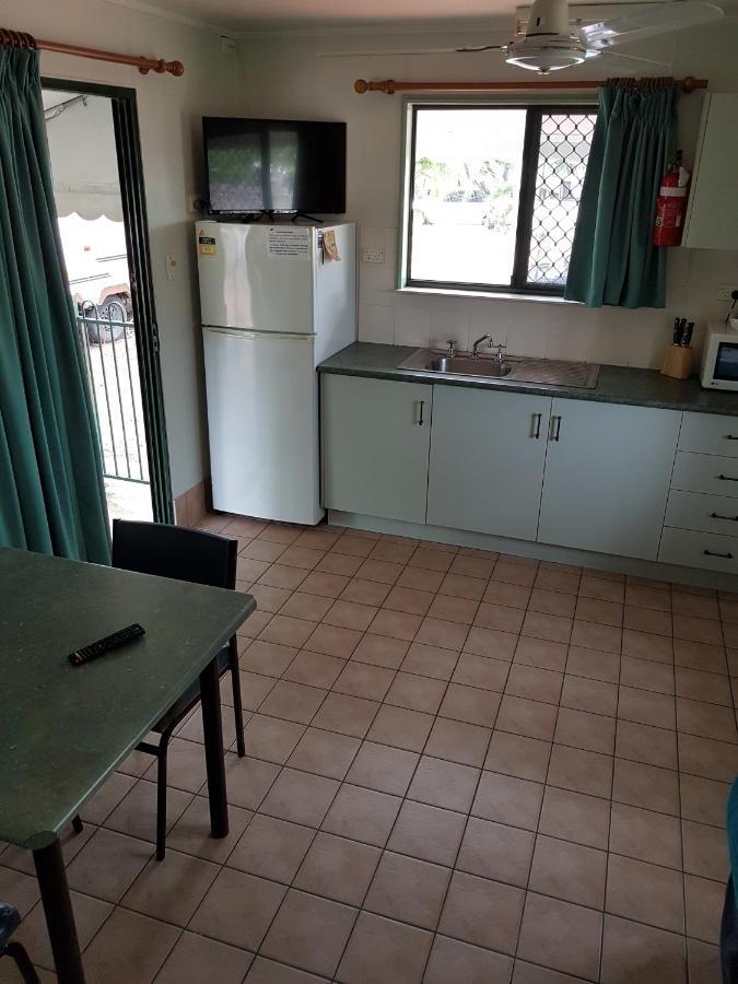 Coral Coast Tourist Park Hotel Townsville Exterior photo